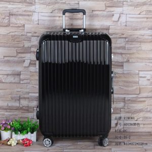 fake rimowa suitcase