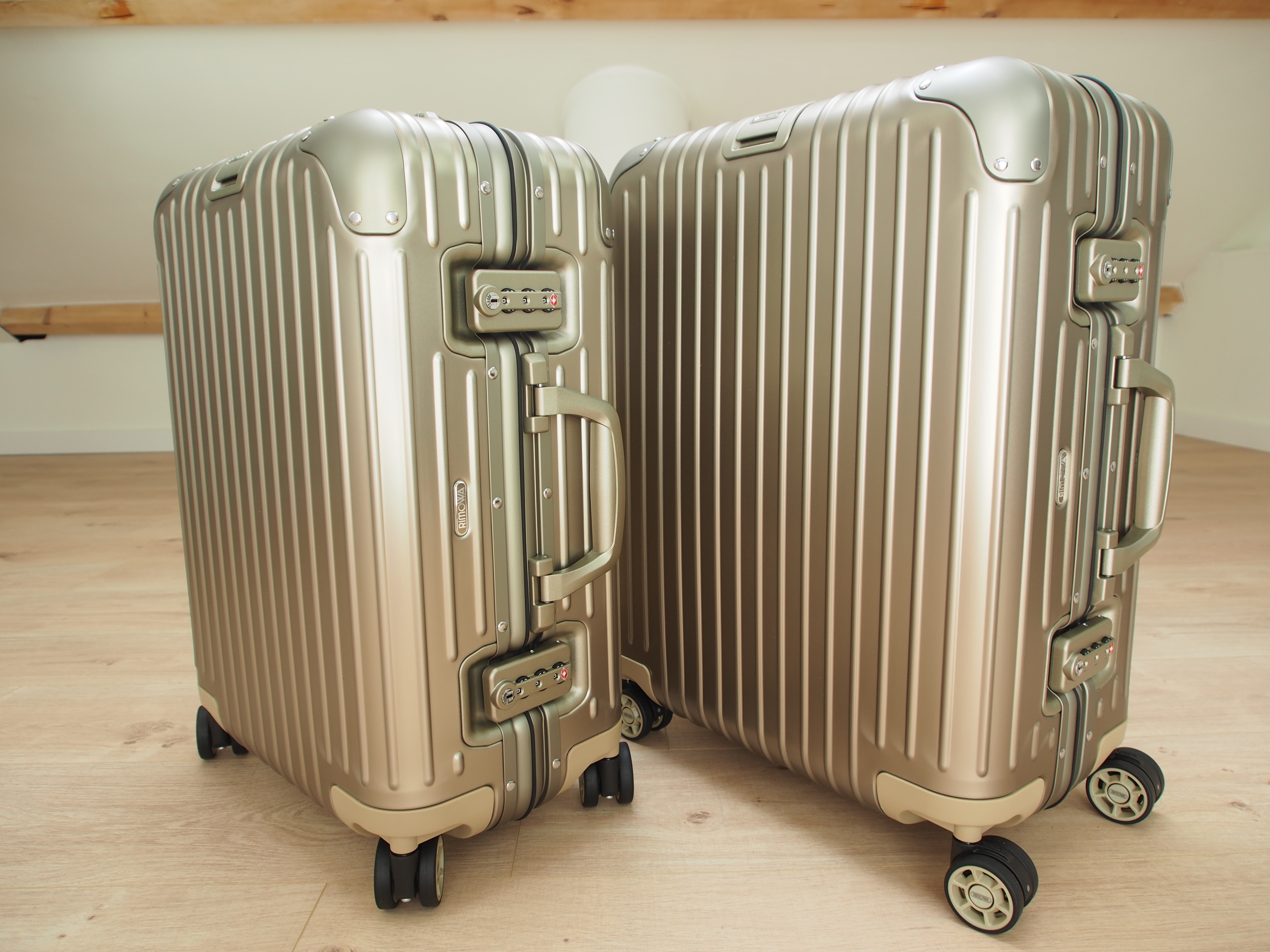 rimowa titanium carry on