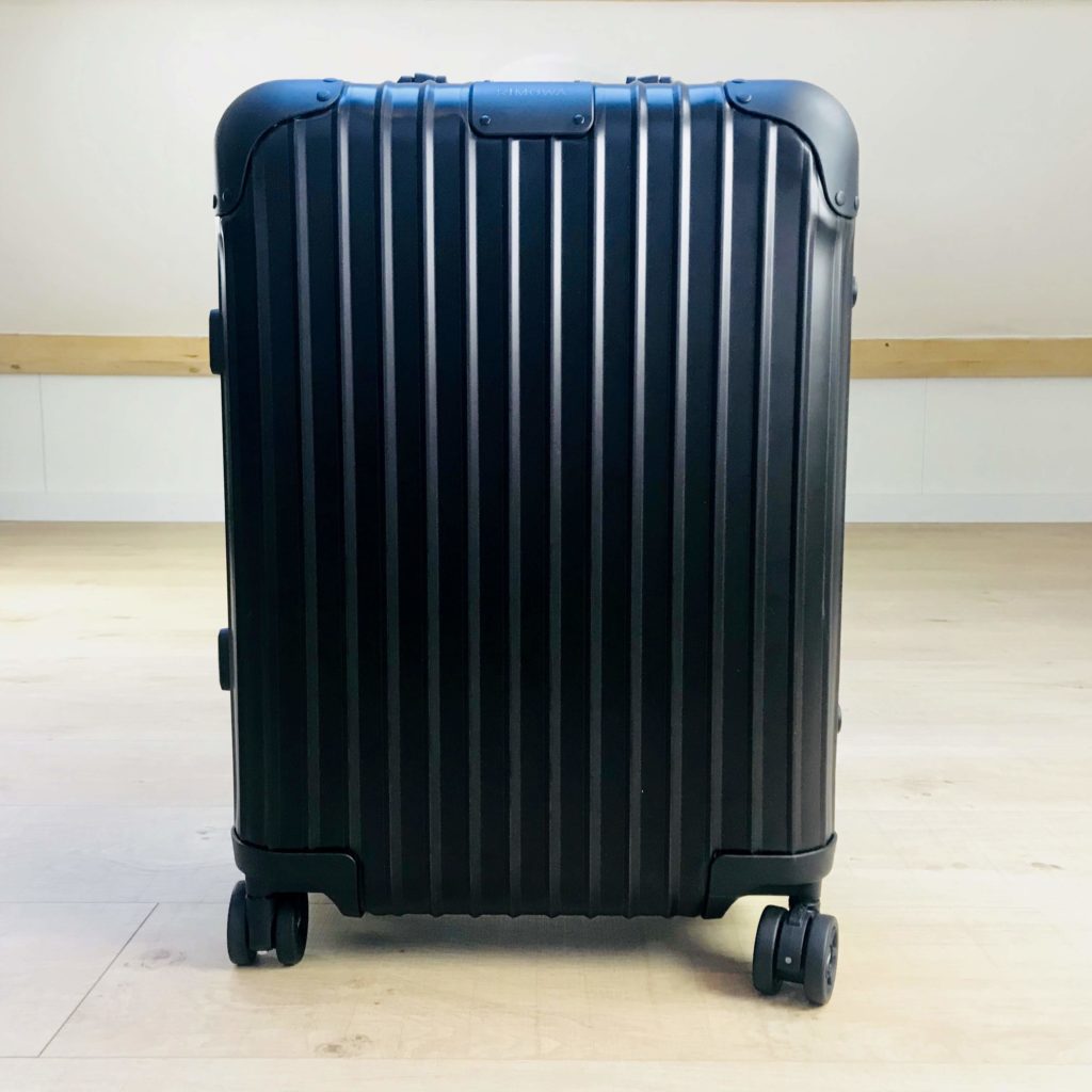 rimowa topas cabin plus