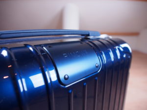 Rimowa Essential Logo