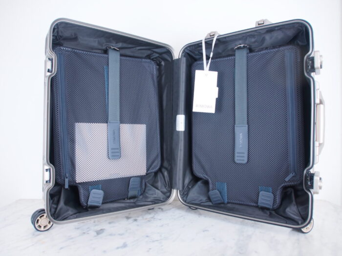 Rimowa Titanium review: Unpacking the Rimowa Original Cabin Titanium