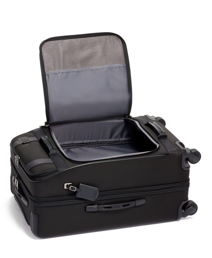 Tumi MERGE Short Trip Expandable 4-Wheeled Packing Case