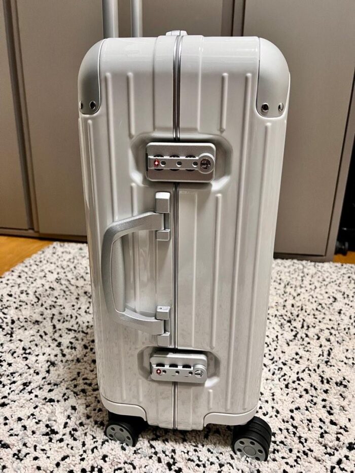 Rimowa Hybrid Cabin Lock