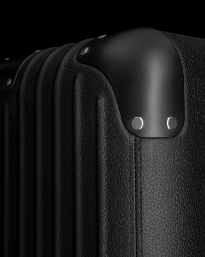 Rimowa Distinct